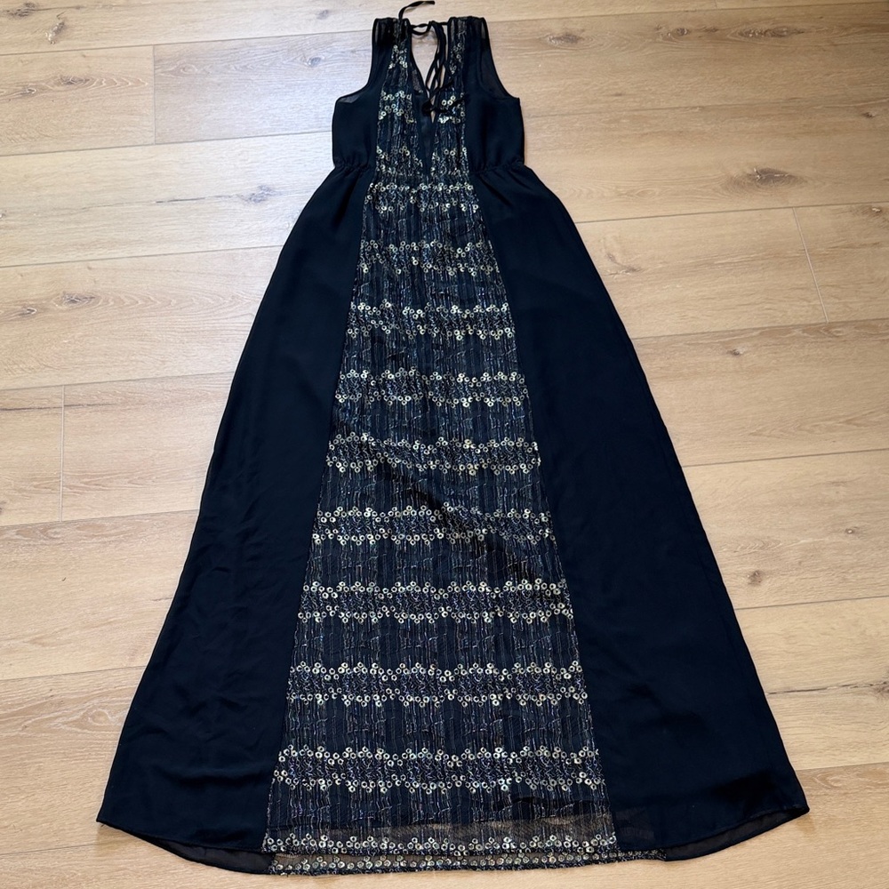 BCBG Black & Gold Plunging Vneck Maxi Dress - Picture 8 of 8